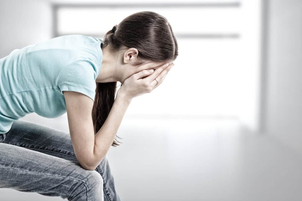 Am I Depressed depression teen girl cried