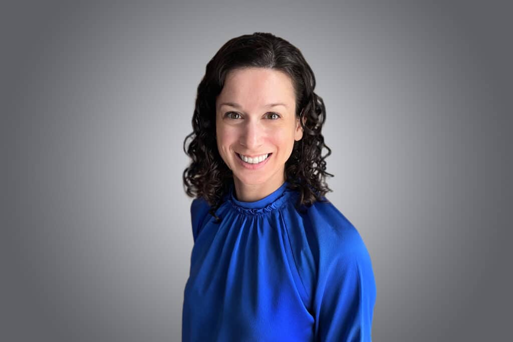Lisa Saunders, Licensed Social Worker