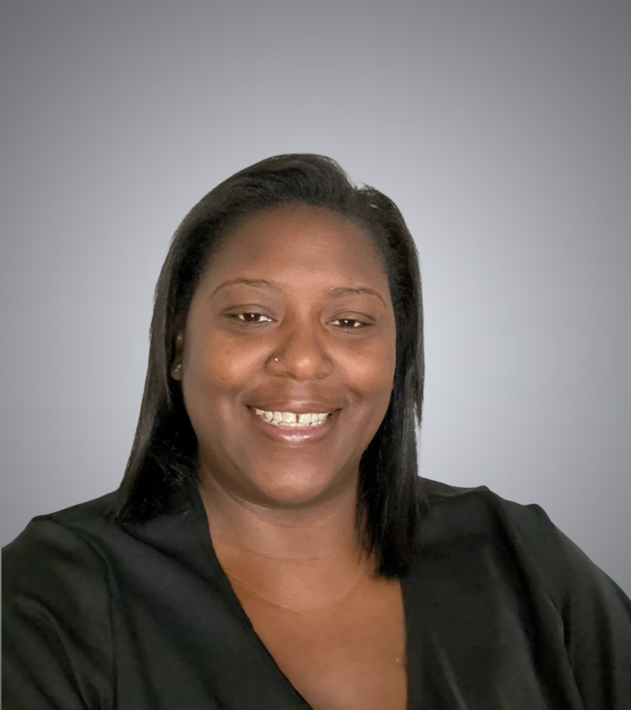 Evelyn Finch, Licensed Social Worker