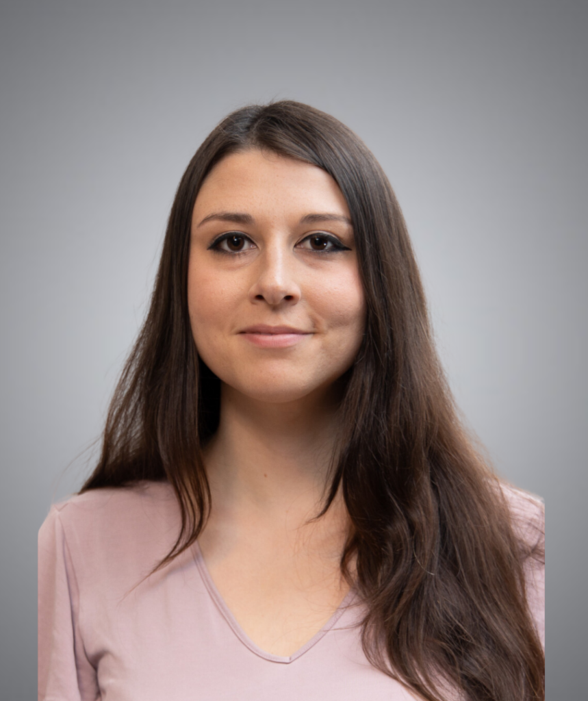 Cassandra Donner, Licensed Clinical Social Worker